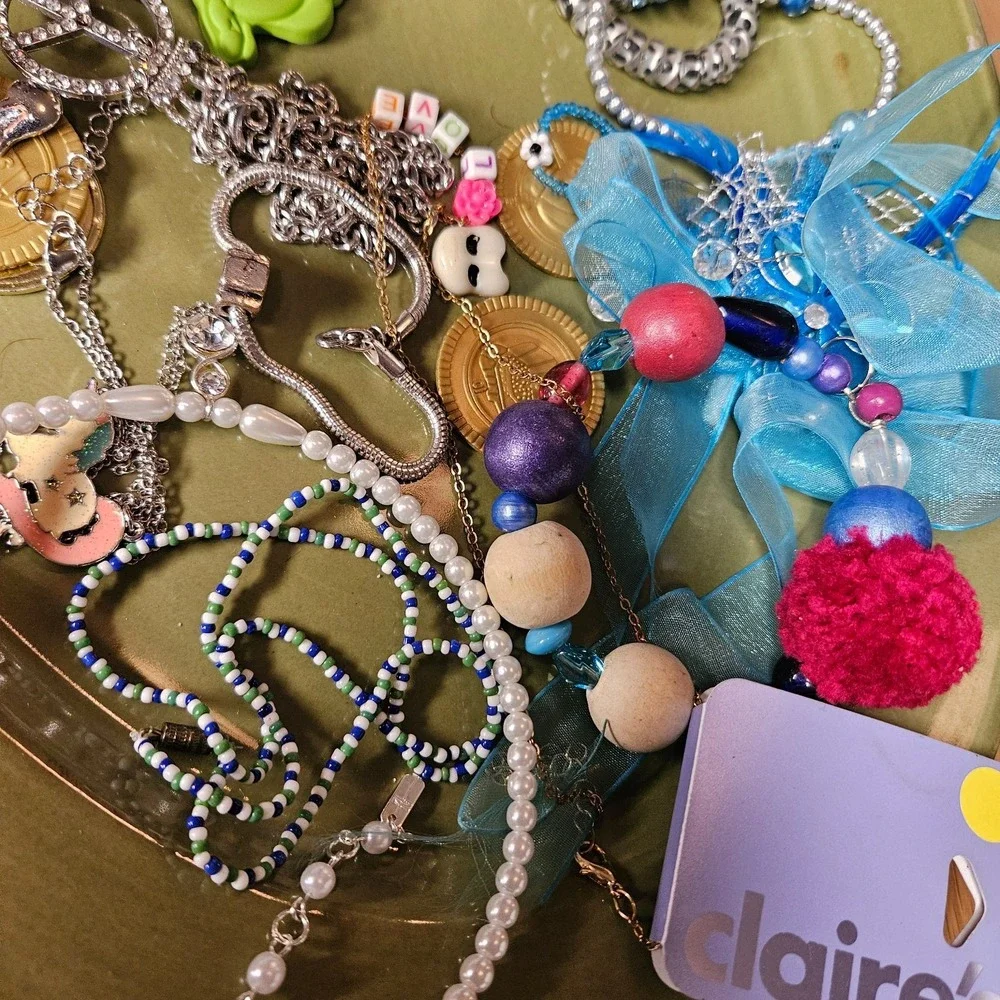 Vtg-Now JUNK Jewelry Lot~Young Adult~Teens~Children~ Wear Or For Projects~Crafts